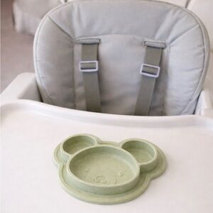 SILIPLATE by Kushies Unbreakable Silicone Divided Plate with Suction